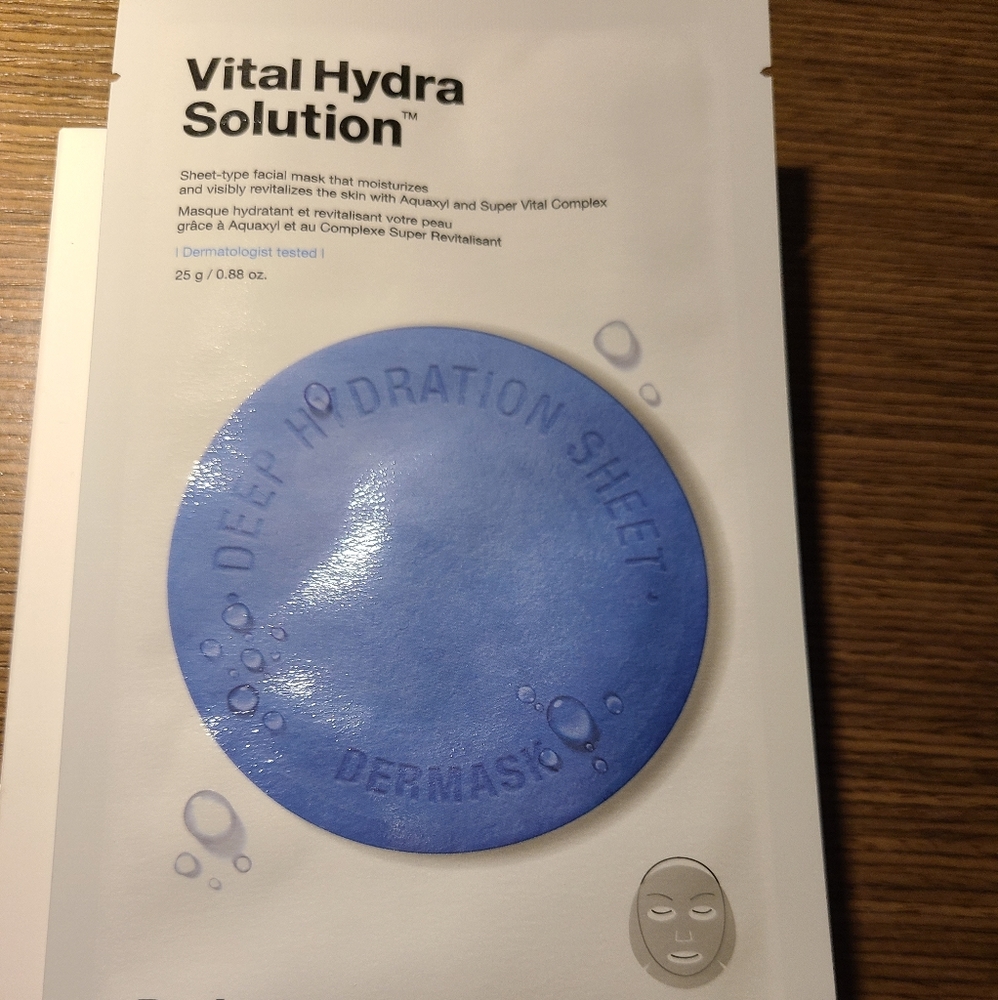 Brand new Box of 5 Dr. Jart masks